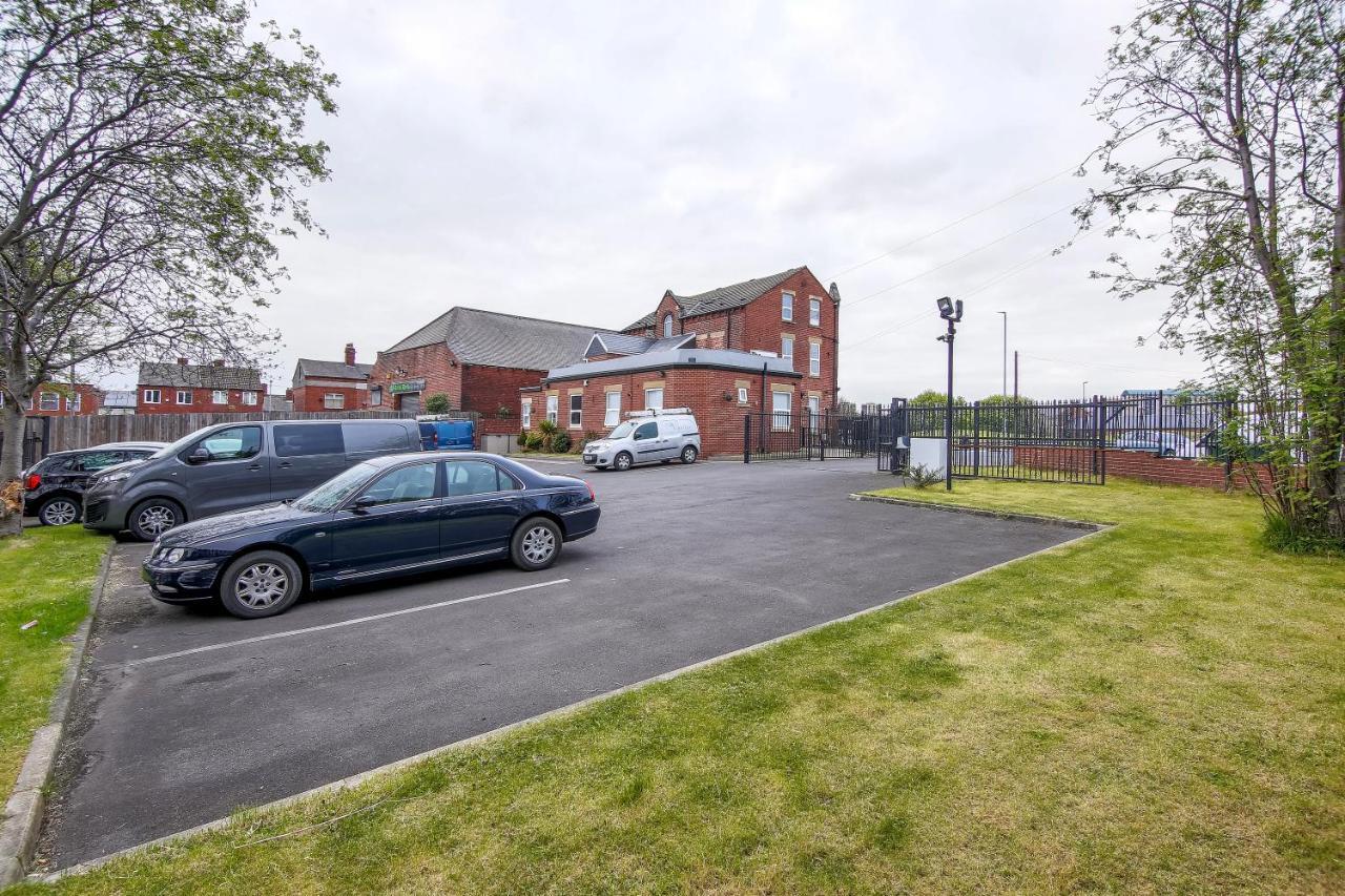 Modern Apartment Close To City Centre With Parking Leeds  Kültér fotó